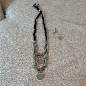 Elegant Silver Necklace and Earring Set